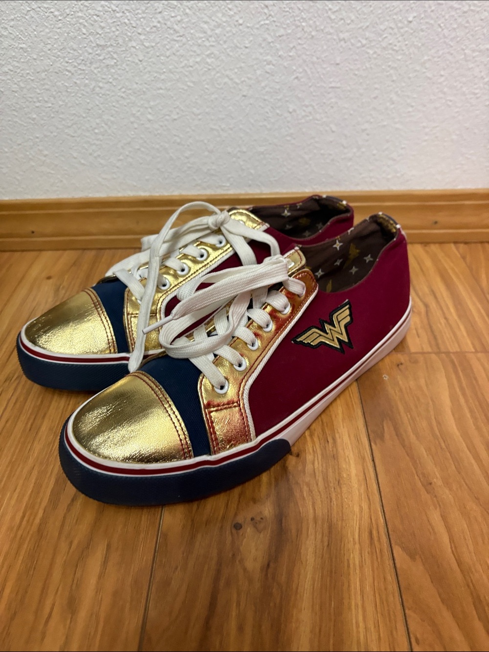 Wonder Woman Inspired Red & Gold Low-Top Sneakers - Picture 3 of 6